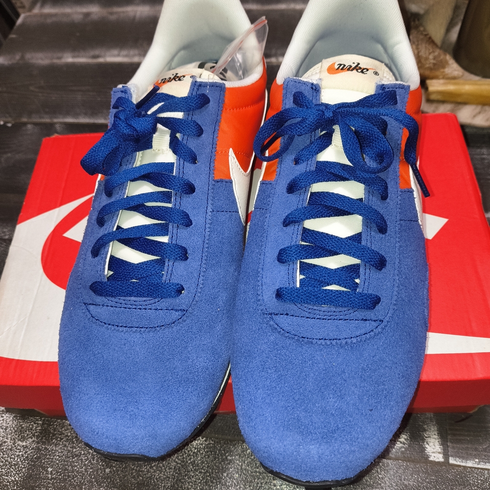 Nike Men’s Pre Montreal Blue and Orange Suede Runner, Team Orange - Picture 2 of 6